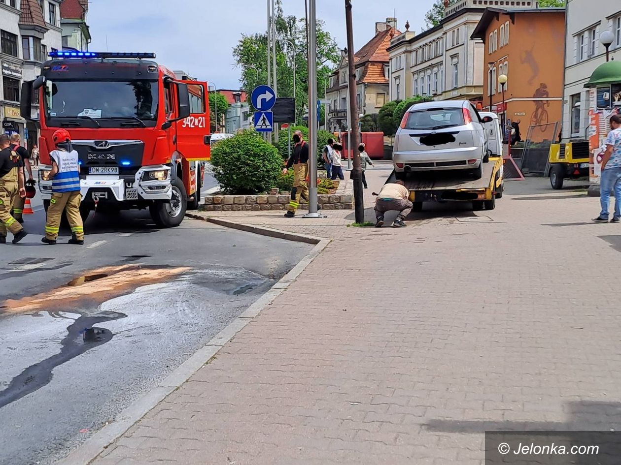Jelenia Góra: Zapaliło się auto