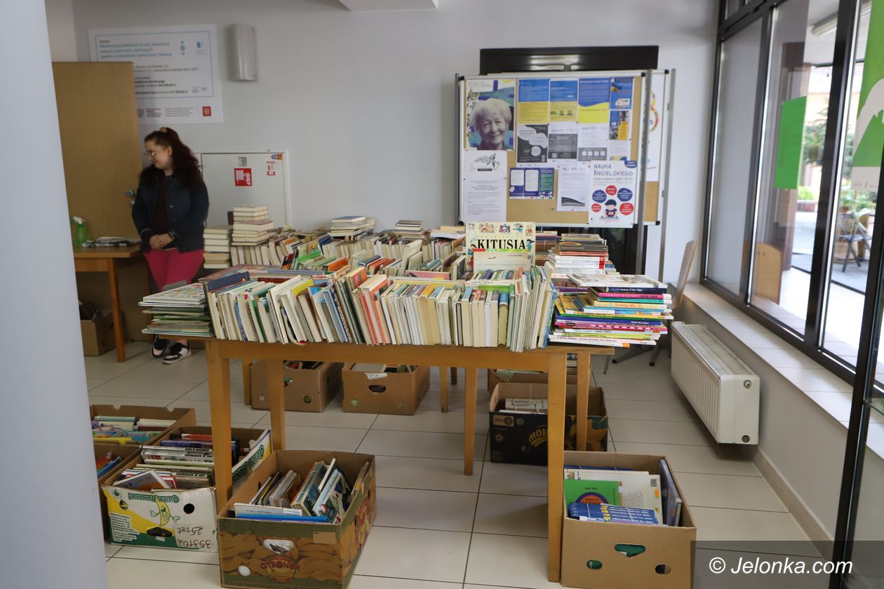 Jelenia Góra: Po roku udany powrót kiermaszu książek