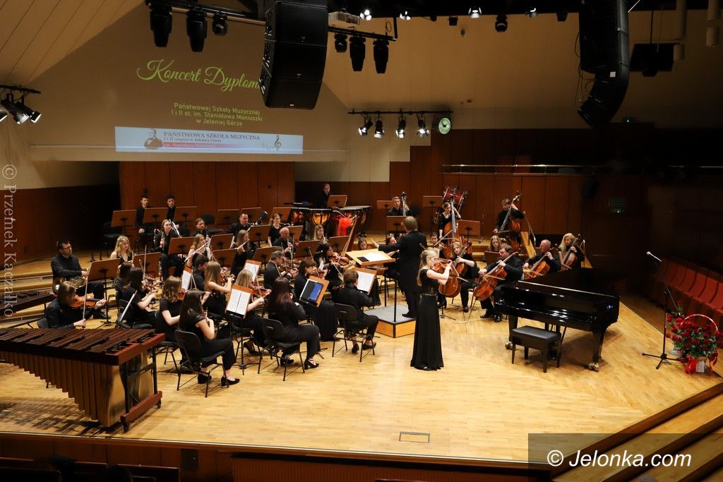 Jelenia Góra: Koncert dyplomantów szkoły muzycznej