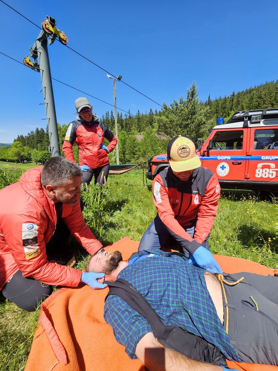 Region: Medyczne ćwiczenia ratowników górskich
