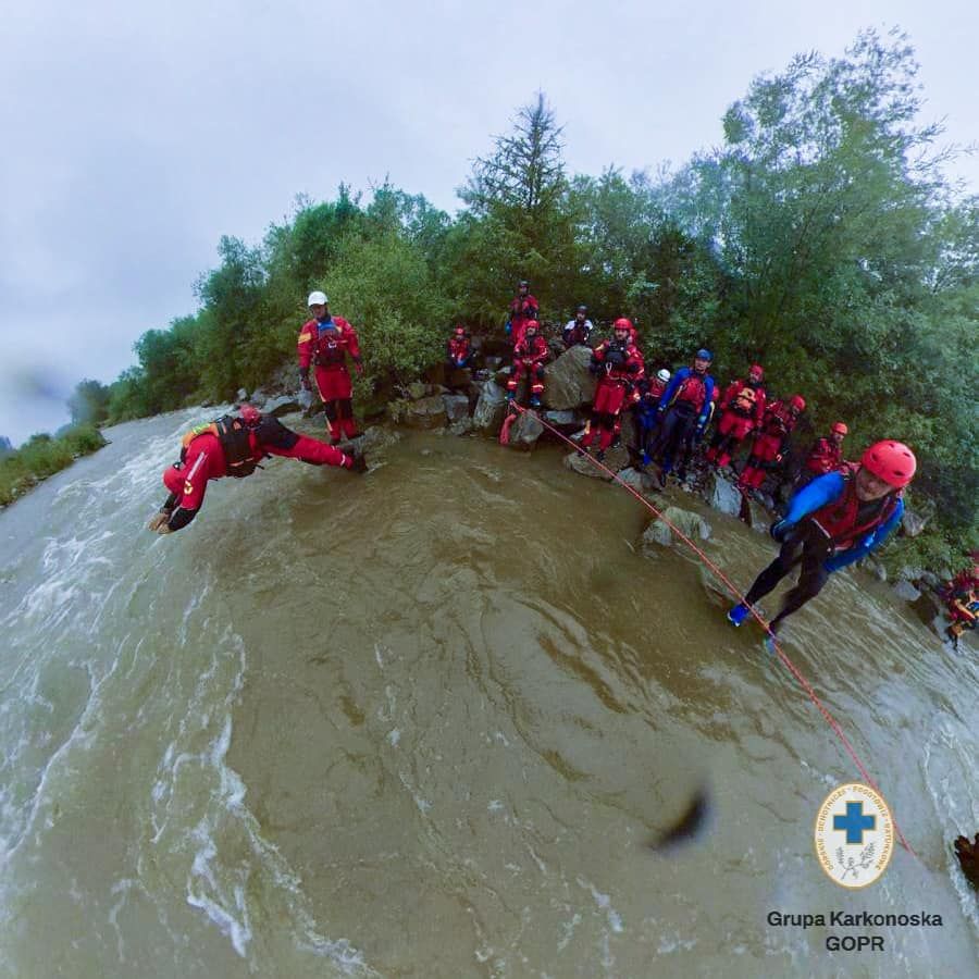 Polska: Wodne szkolenie ratowników górskich