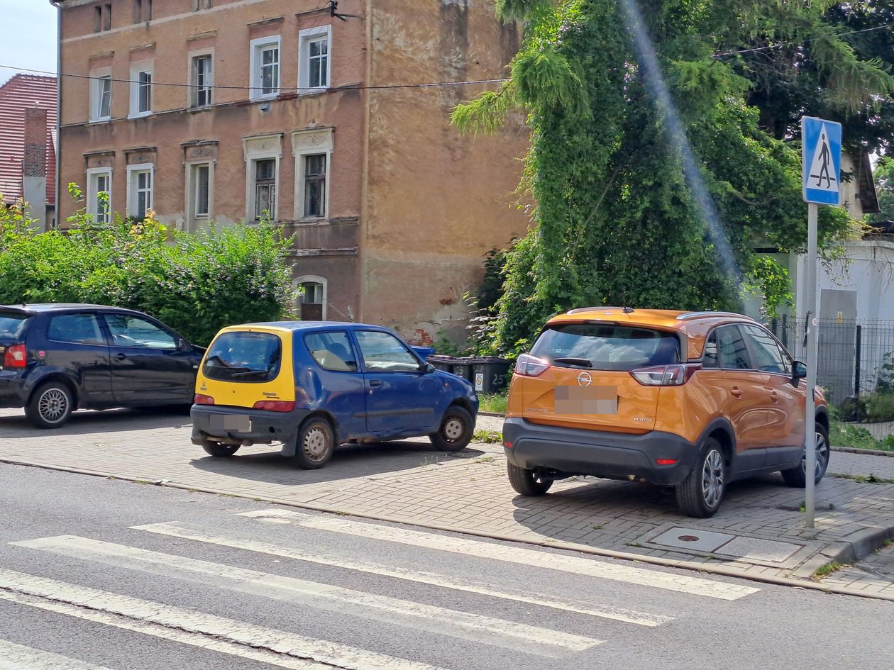 Jelenia Góra/Cieplice: Tak parkować nie wolno!