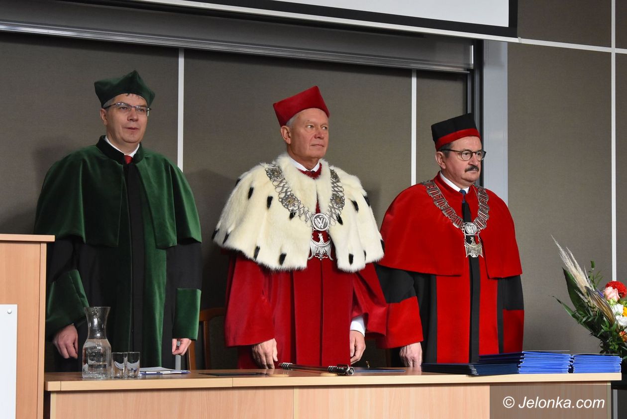 Jelenia Góra: Inauguracja roku w filii Uniwersytetu Ekonomicznego