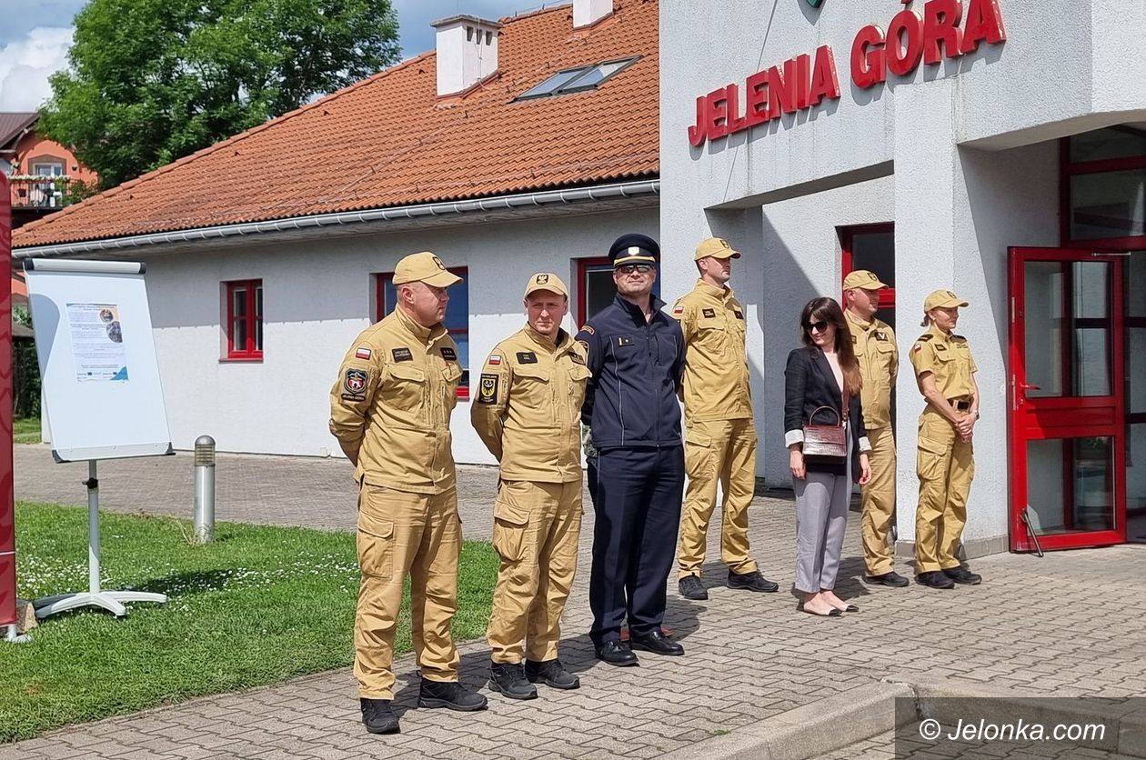 Jelenia Góra: Ćwiczenia polskich i czeskich strażaków