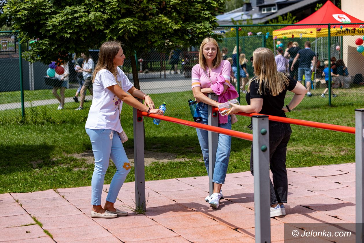 Jelenia Góra: Dobra zabawa na festynie w SP nr 6