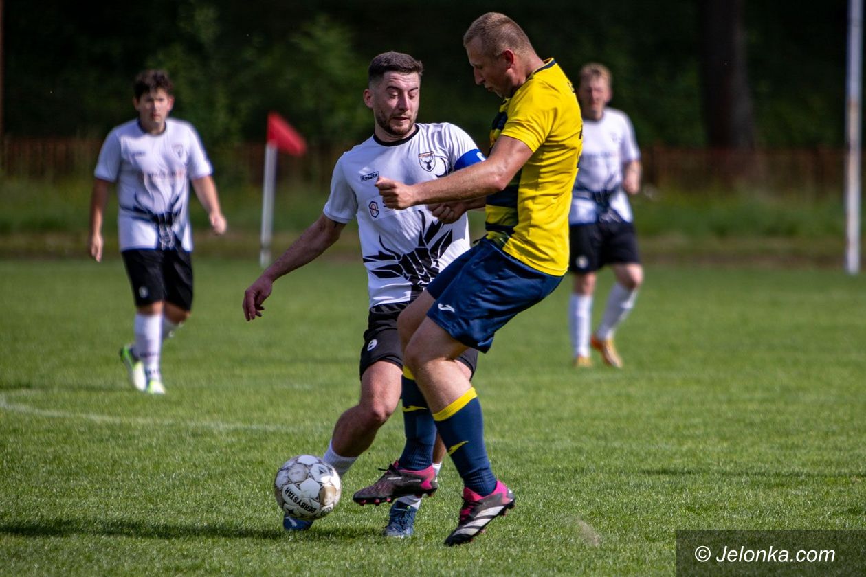 Liga okręgowa: Beniaminek z awansem do IV ligi