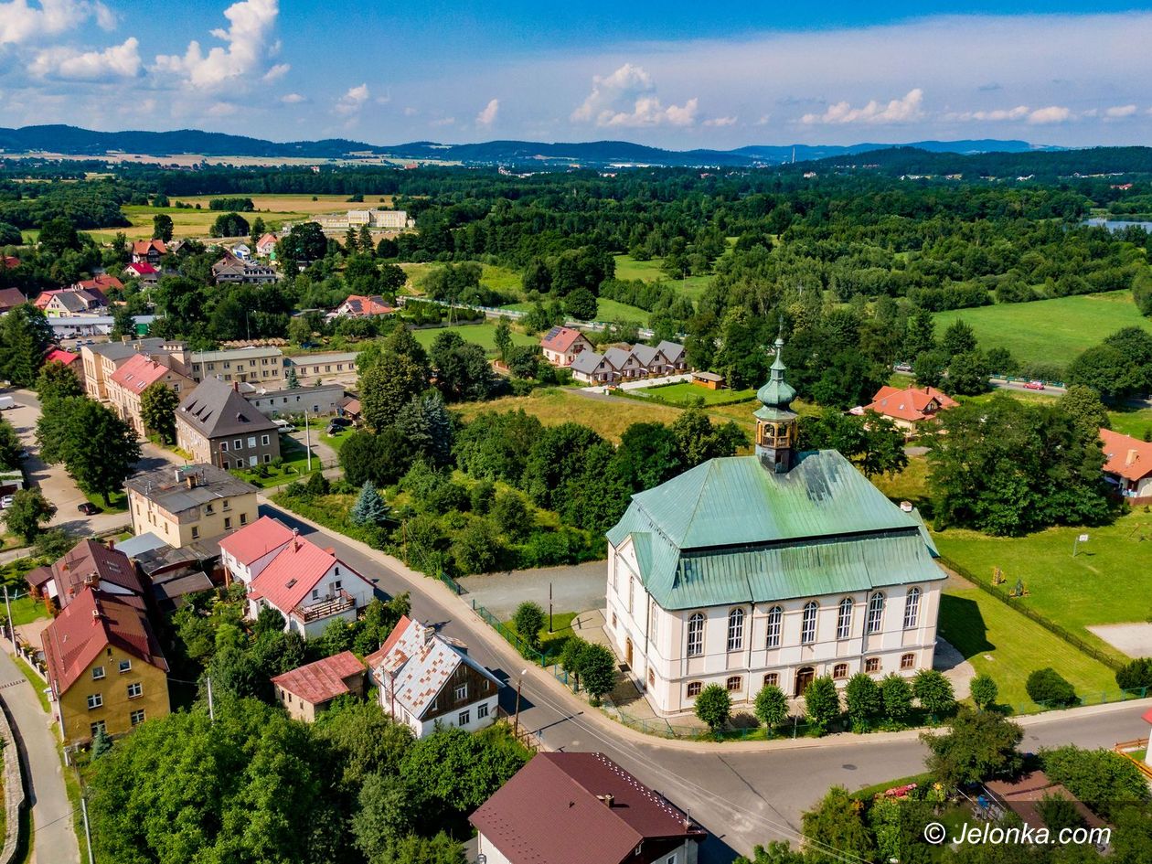 Podgórzyn: Wsparcie dla bibliotek