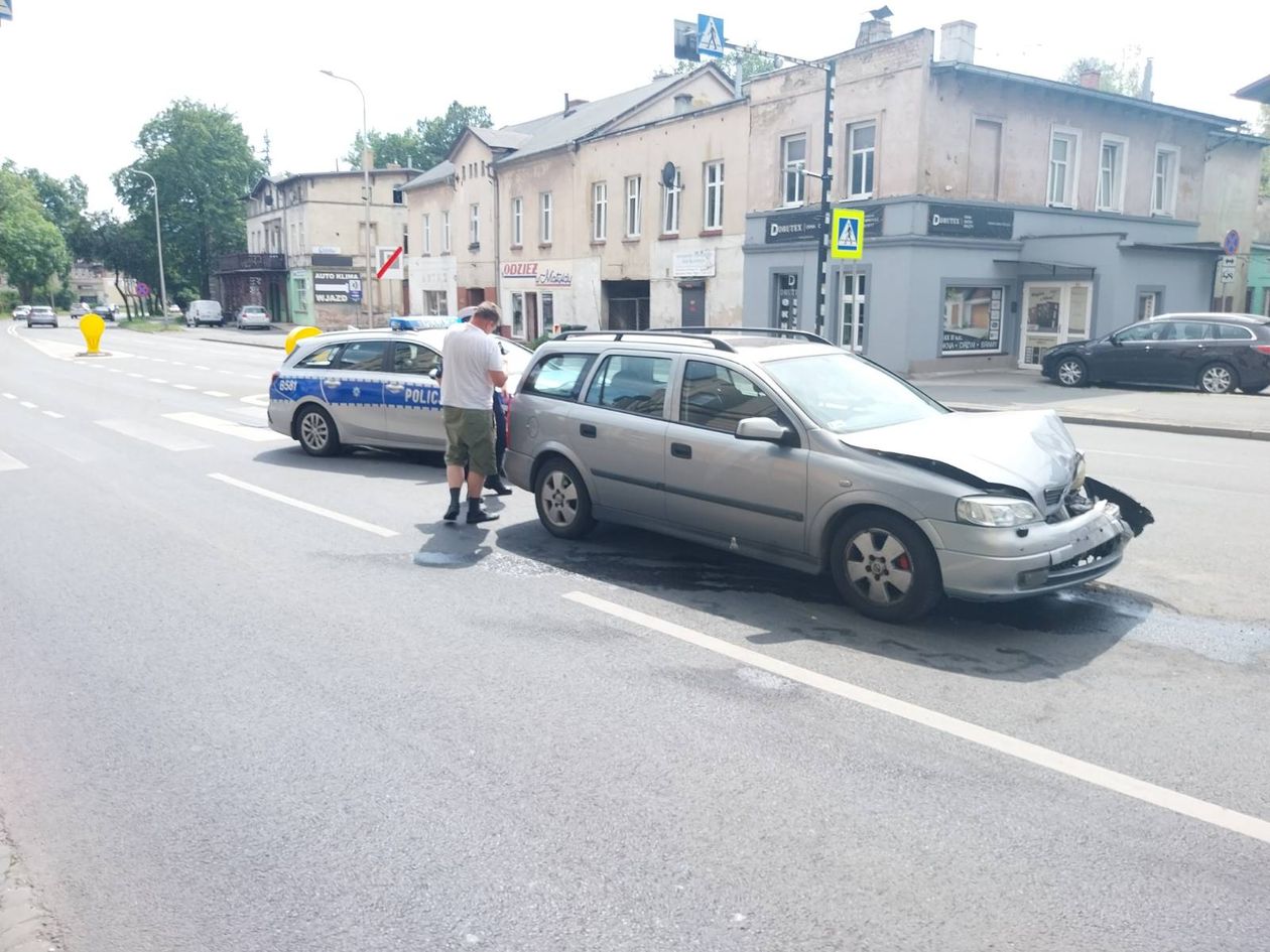 Jelenia Góra: Stłuczka przy Biedronce