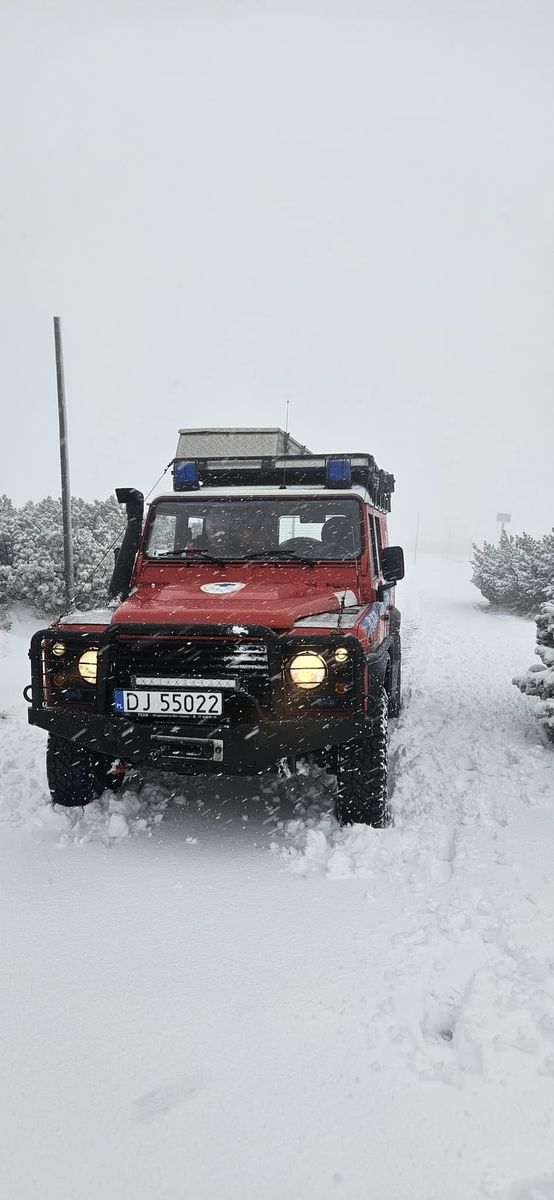 Karkonosze: Tymczasem w Karkonoszach: śniegu już po kostki