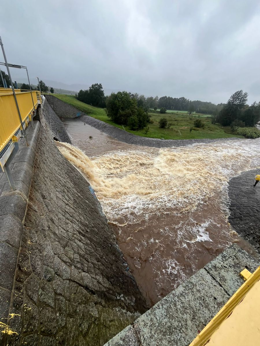 Cieplice: Wały koło osiedla Orle