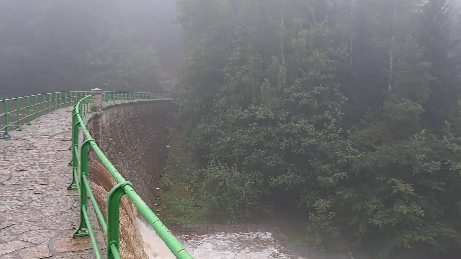 Zapora na Łomniczce w Karpaczu