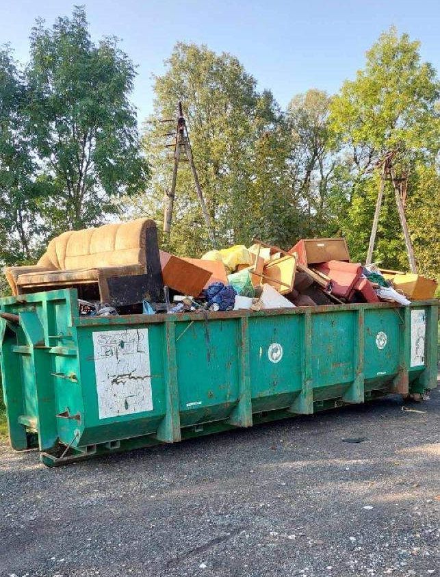 Ścięgny: KCGO zasypywane odpadami popowodziowymi