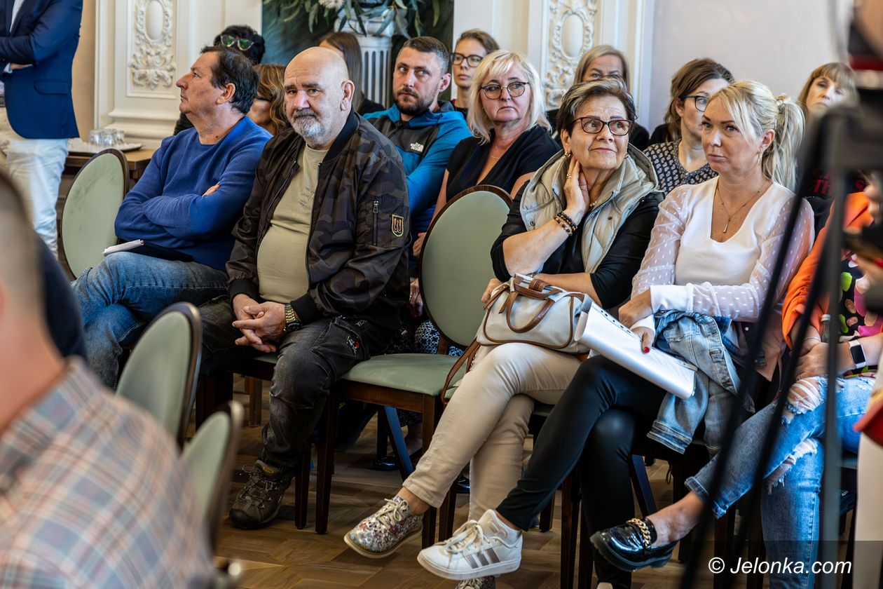 Jelenia Góra: Burzliwie na sesji o powodzi