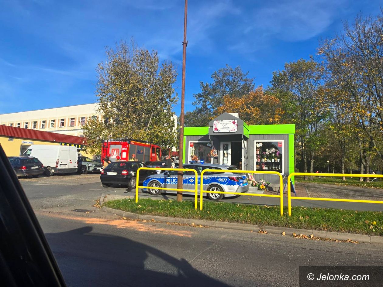 Jelenia Góra: Stłuczka na Różyckiego – Audi A3 kontra A4