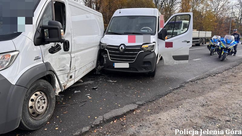 Jelenia Góra: Zderzenie przy wjeździe do Jeleniej Góry