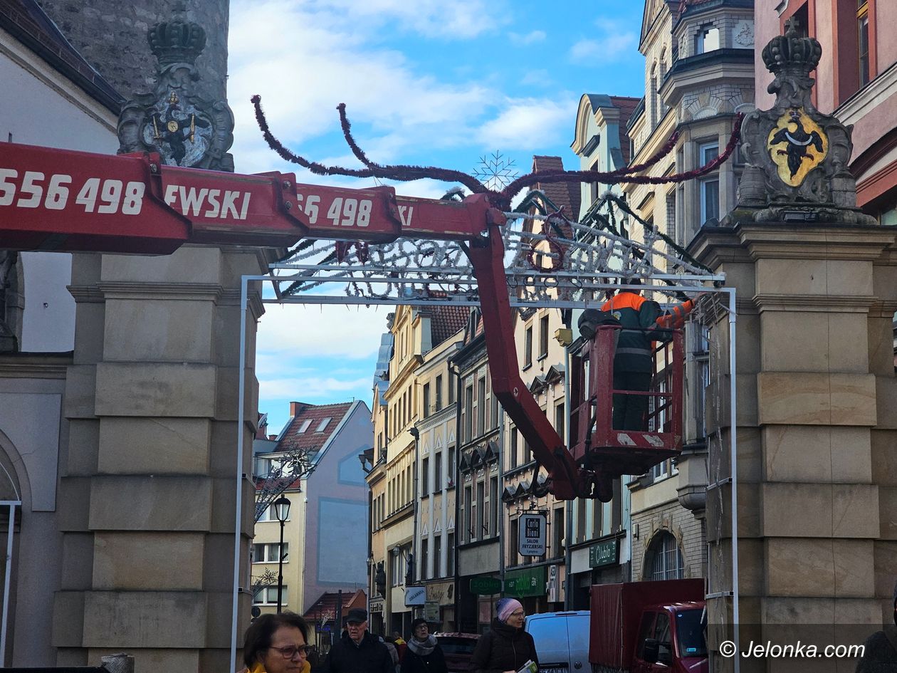 Jelenia Góra: Jelenia Góra szykuje się do świąt