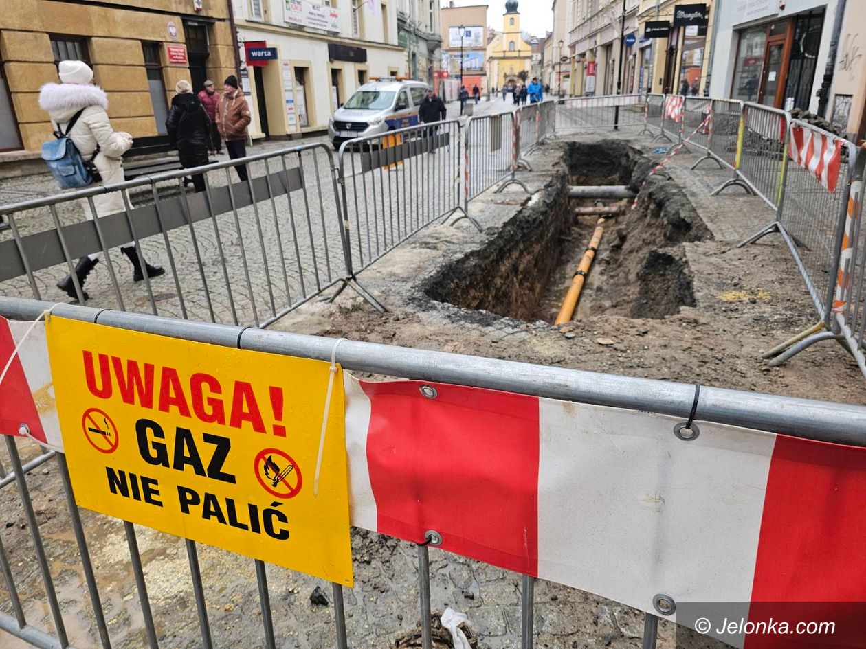 Jelenia Góra: Wykopy na 1 Maja