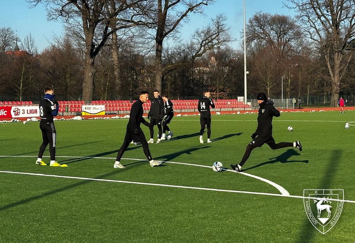 Legnica: Porażka biało–niebieskich na inaugurację przygotowań