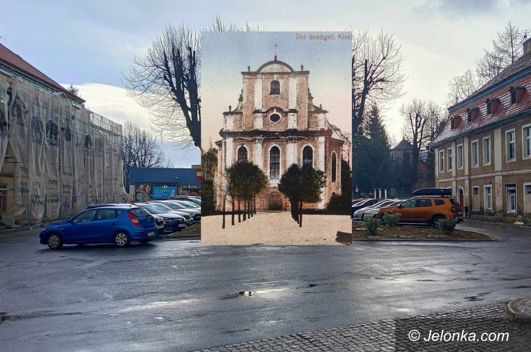 Kowary: Kiedyś tędy się szło do kościoła, a dzisiaj na zakupy