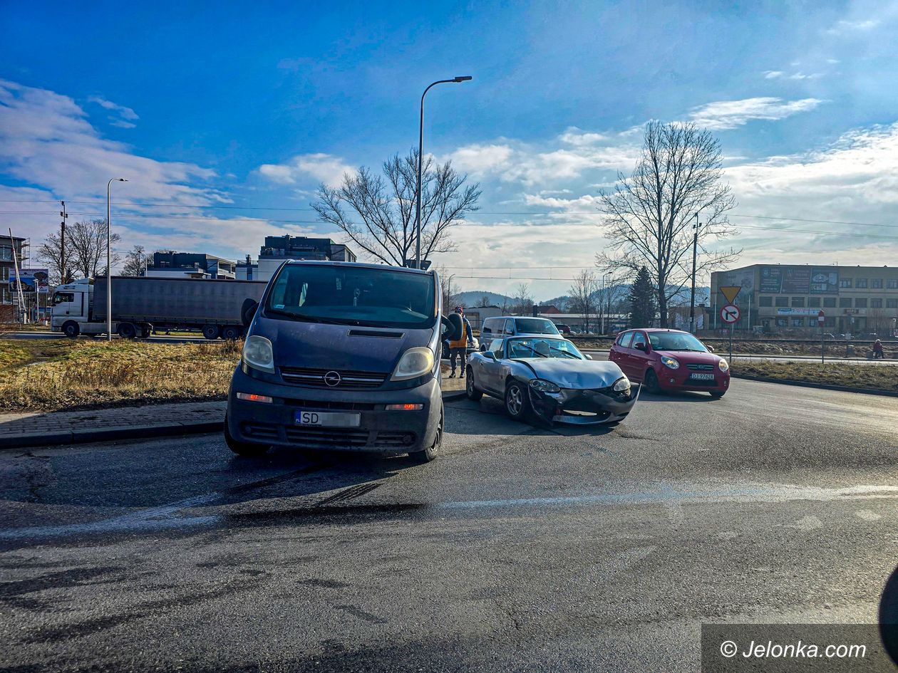 Jelenia Góra: Stłuczka na Zgorzeleckiej