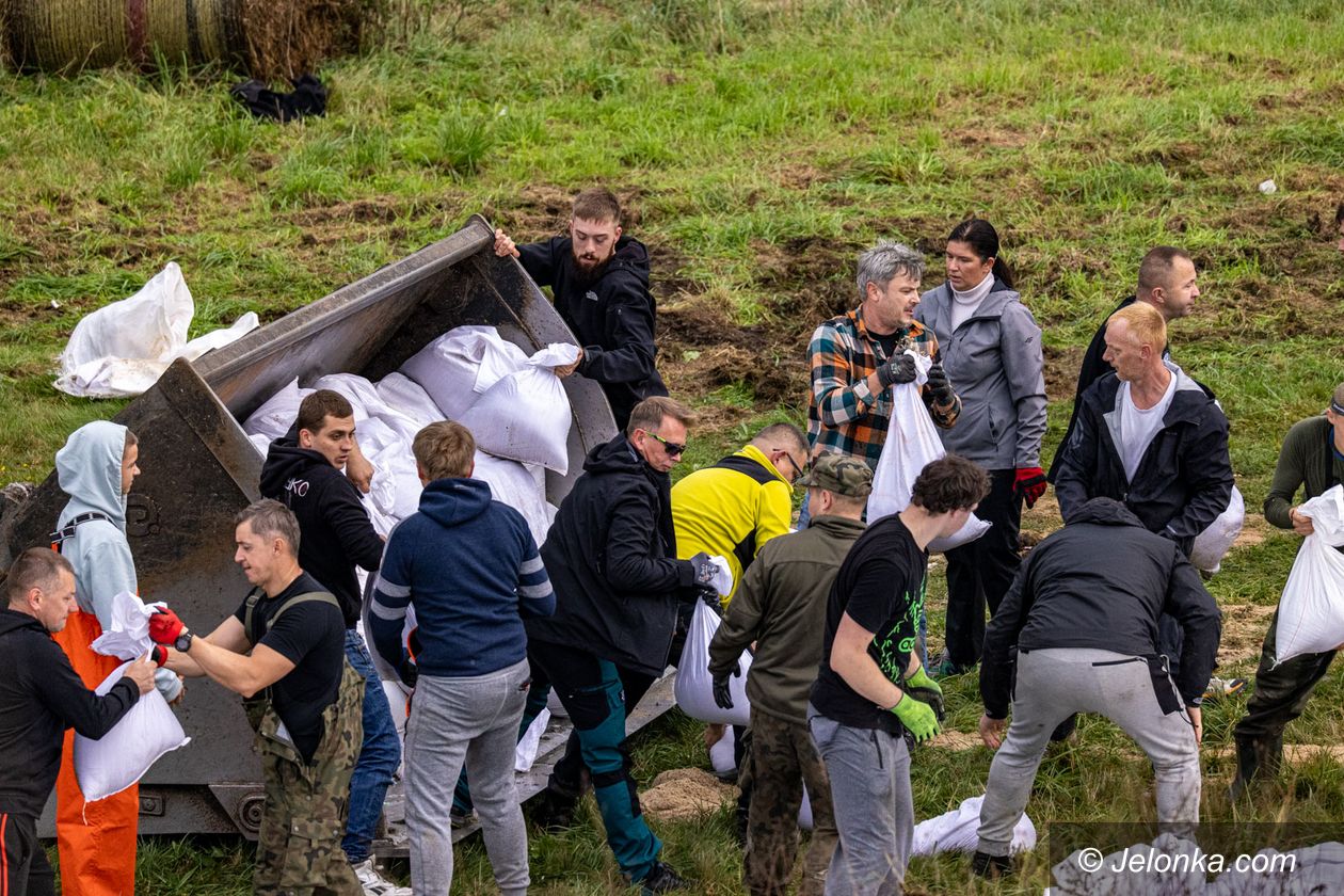 Mysłakowice: Wał zagraża aż trzem miejscowościom