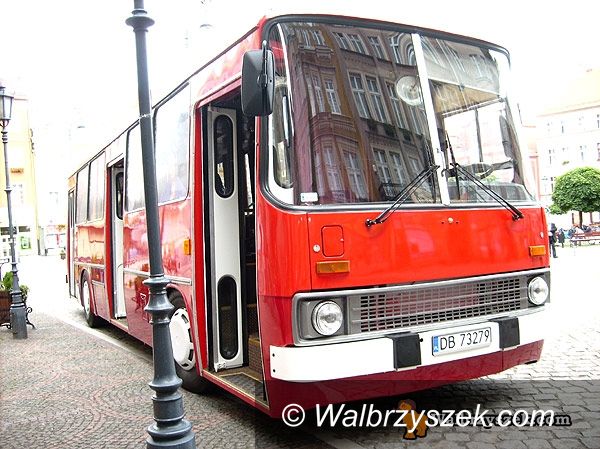 Wałbrzych: Historia pojedzie autobusem, czyli obchody 4 czerwca w Wałbrzychu