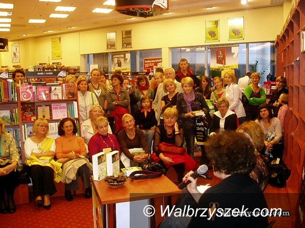 Wałbrzych: Katarzyna Grochola spotkała się z czytelnikami
