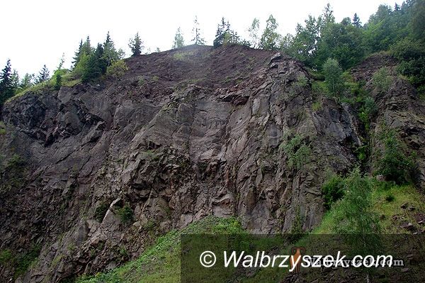 REGION, Głuszyca: Szczęściarz, który spadł z 40–metrowej skały