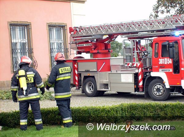 Wałbrzych, Książ: Strażacy ćwiczą w zamku Książ