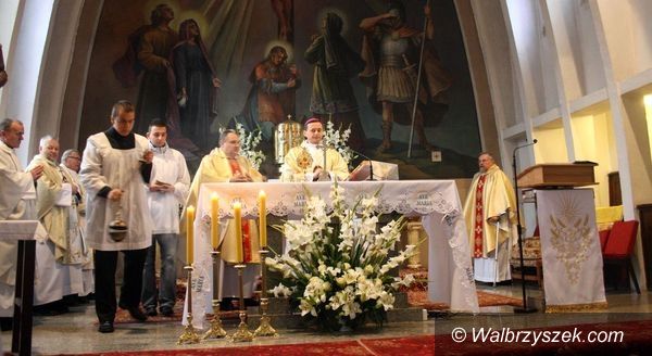 REGION, Boguszów-Gorce: Boguszów–Gorce celebruje przyjęcie relikwii św. ojca Pio