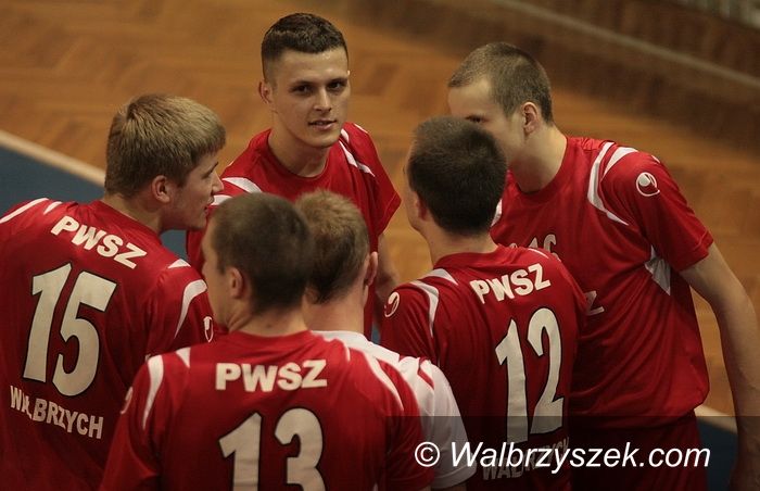 Wałbrzych, OSiR: II liga: Zasłużone zwycięstwo siatkarskiej Victorii