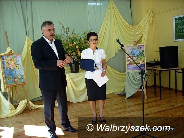 Wałbrzych: Wierzbicka i Ludwiczuk sponsorowali wyjazd dzieci do Warszawy