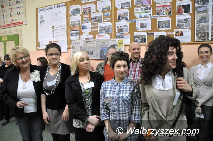 REGION, Głuszyca: Gimnazjaliści z Głuszycy przejęli szkołę!