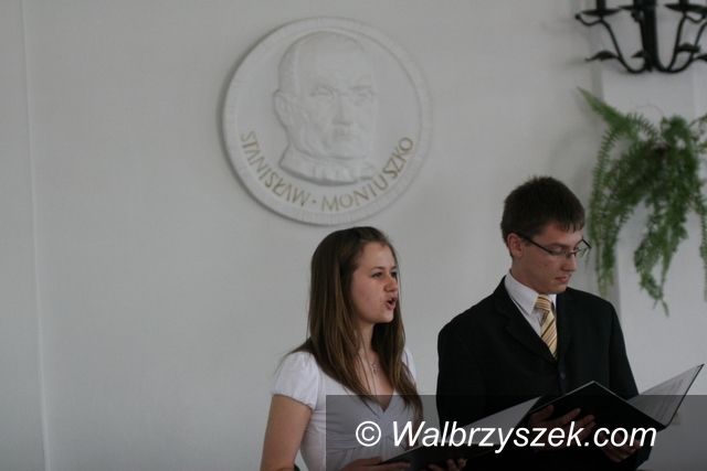 Wałbrzych: Uroczyste zakończenie roku szkolnego w Muzycznej