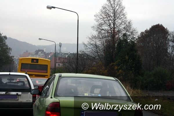 Wałbrzych: Sygnalizacja czy rondo? Co powstanie w okolicach kluczowego skrzyżowania w Wałbrzychu?