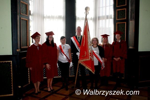 Wałbrzych/Książ: WWSZiP rozpoczęła rok akademicki w sali Balowej zamku Książ