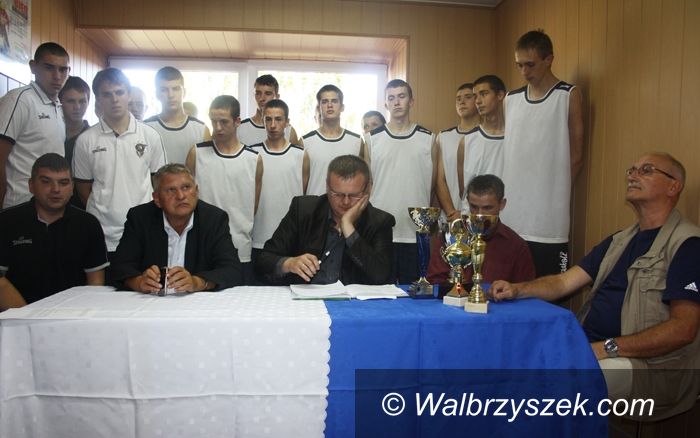 Wałbrzych: Koszykarski Górnik stawia na wychowanie młodzieży