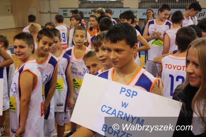 Wałbrzych: Zainaugurowali kolejny sezon Szkolnej Ligi Koszykówki „Toyota Basket Liga”