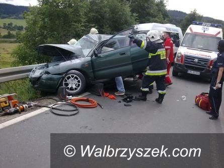 Wałbrzych/Boguszów-Gorce: Jest akt oskarżenia przeciwko kierowcy, który spowodował wypadek, w którym ucierpiało kilkunastu młodych piłkarzy