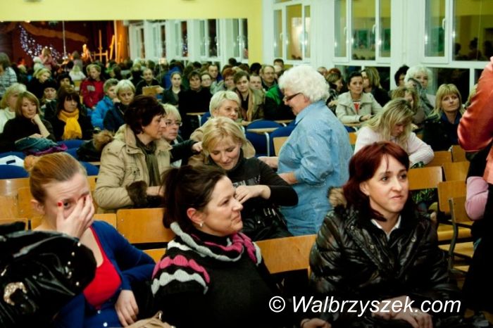 Wałbrzych: Koncert świąteczny w Zespole Szkół nr 4 w Wałbrzychu