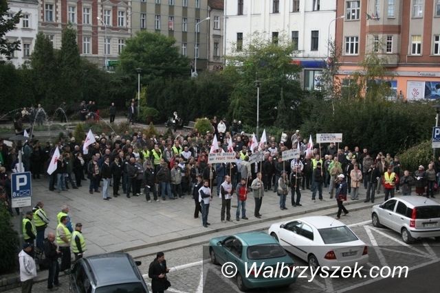Wałbrzych: Wyrażą swoje niezadowolenie w manifestacji