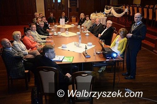 Świdnica/Wałbrzych: Przekazanie insygniów prezydenckich w Klubie Rotary Świdnica–Wałbrzych
