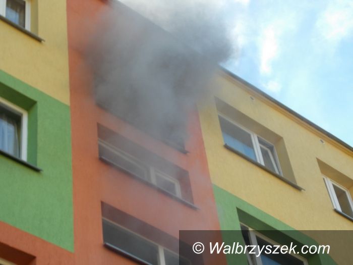 Wałbrzych: Pożar przy Makuszyńskiego