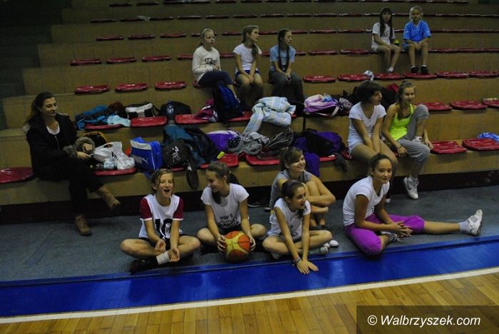 Wałbrzych: Eliminacje szkół podstawowych w koszykówce