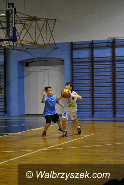 Wałbrzych: W koszykówce złoto dla Podgórza