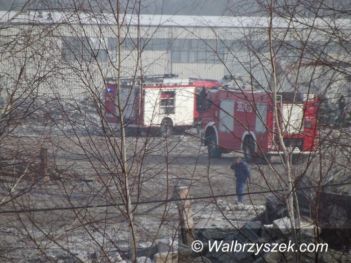 Wałbrzych: Zawalił się budynek przy ulicy Uczniowskiej [aktualizacja 12.50]