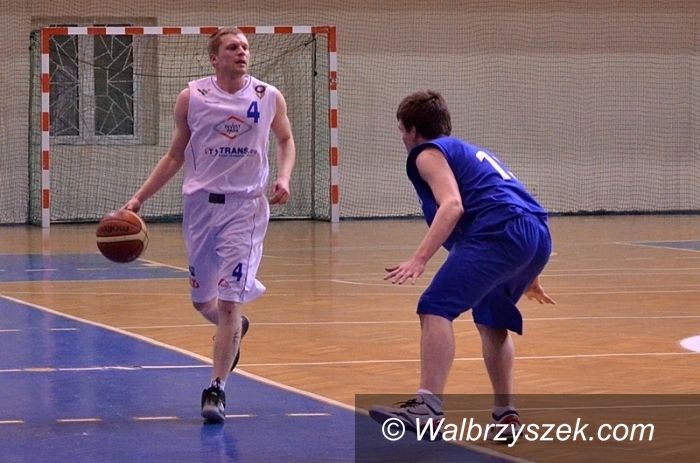 Gorzów: III liga koszykówki: Wygrana nad Gorzowem w ostatnim meczu sezonu