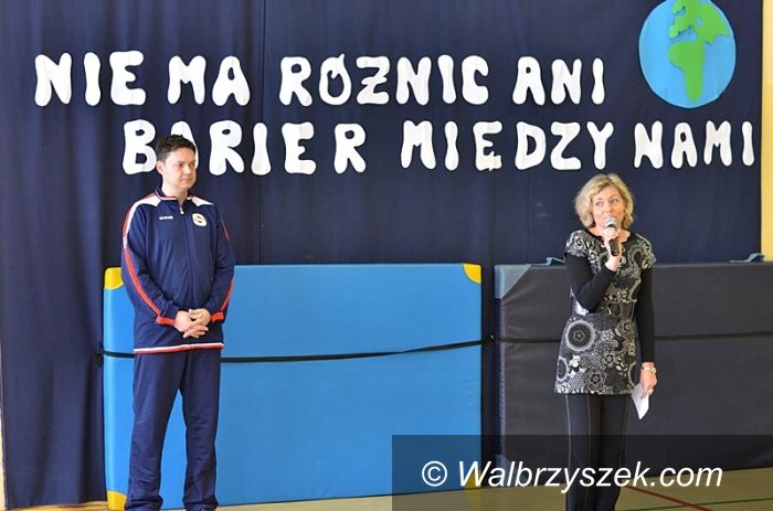 Wałbrzych: Bożydar Abadżijew i zawodnicy drużyny Start Wrocław w Wałbrzychu