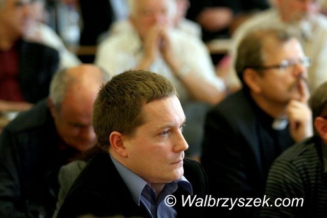 Wałbrzych: Trzech byłych radnych powiatowych chce pracować w Radzie Miasta Wałbrzycha