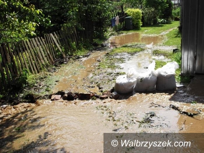 powiat wałbrzyski: Powiat szacuje straty w wyniku zalań i podtopień